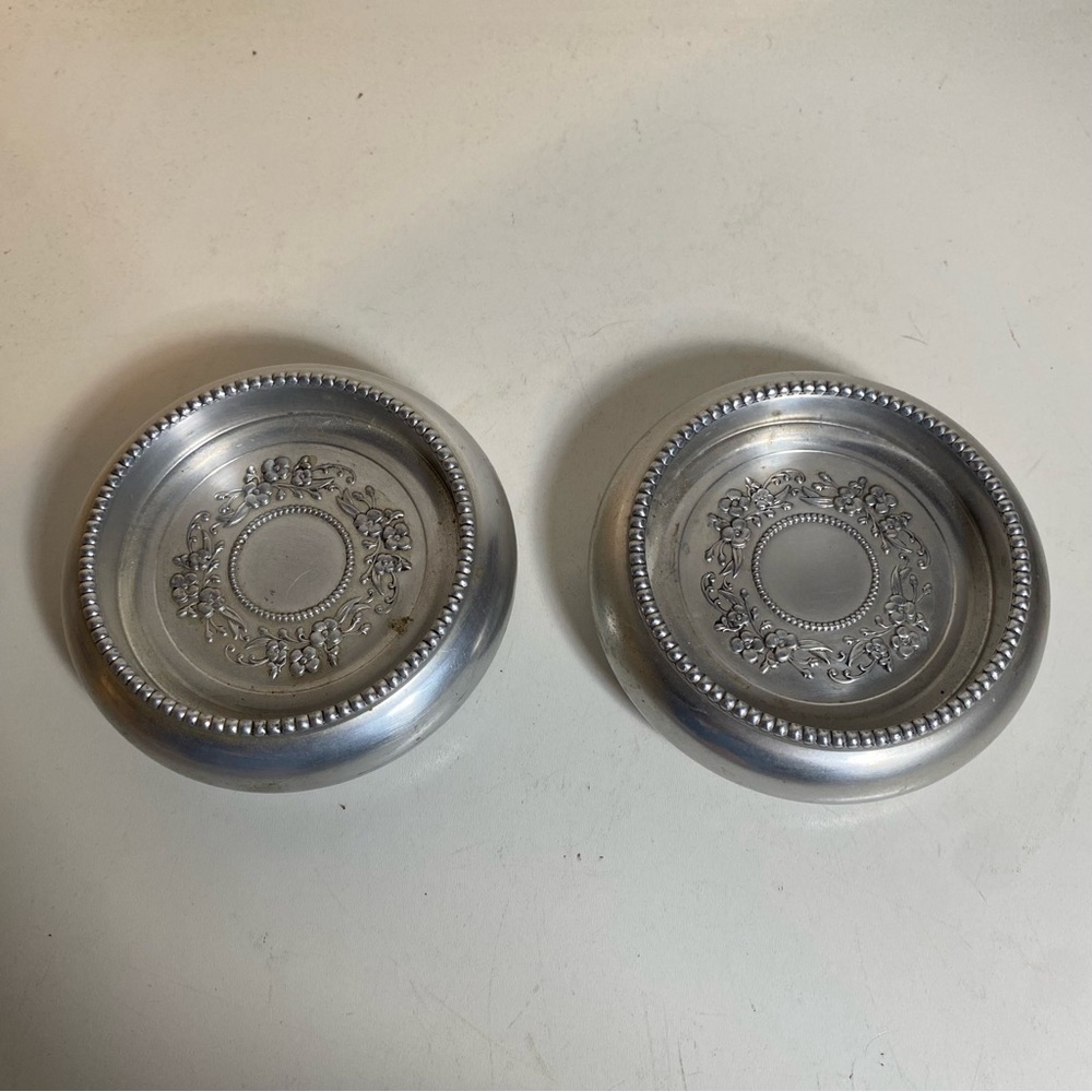 Set Of 2 Vintage Delft Crest Silver Mfg. Co. Coaster Set Matawan, New Jersey